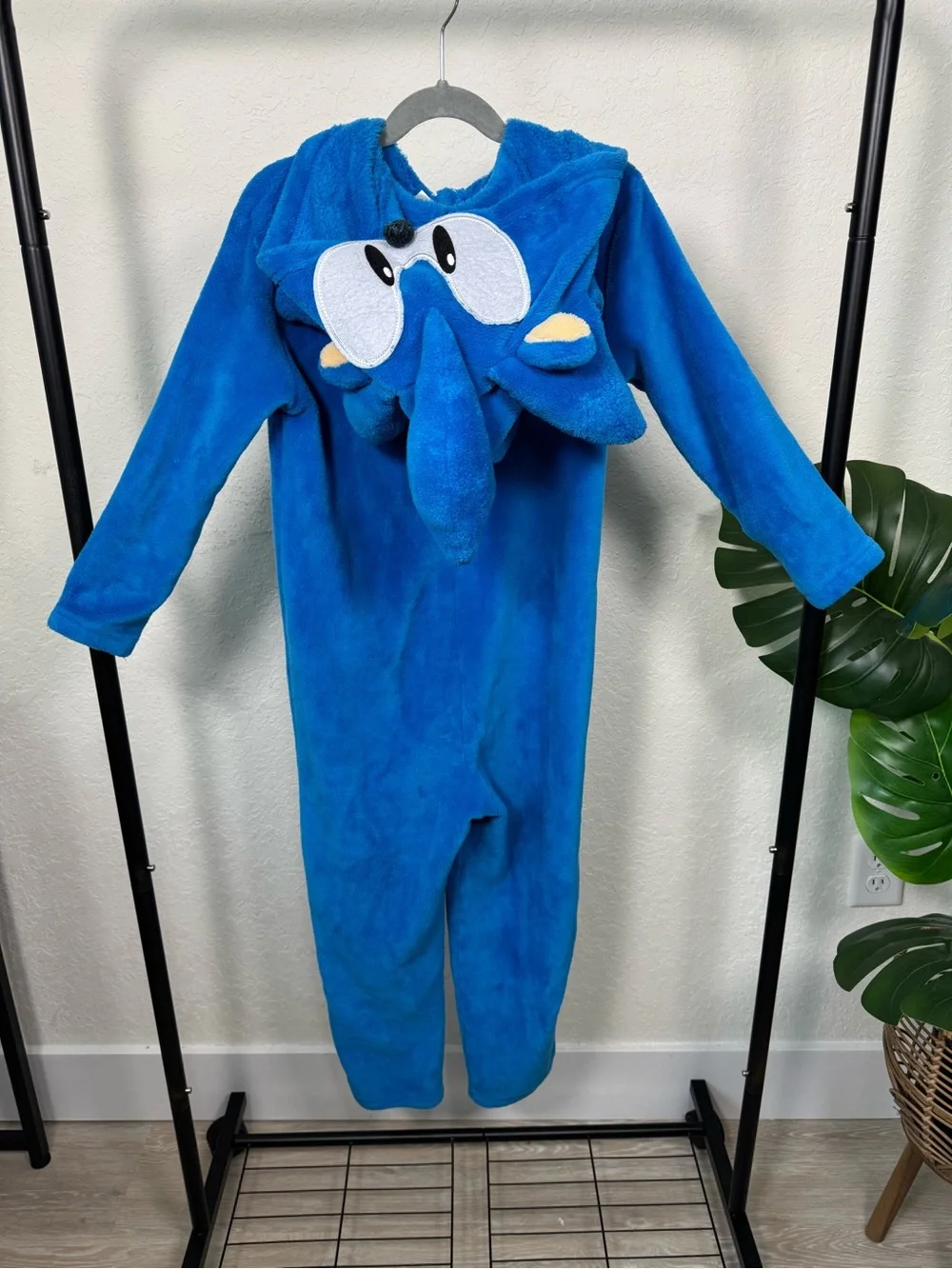 H&M Sonic the Hedgehog Union Suit  pajama- Kids Size 6x/7